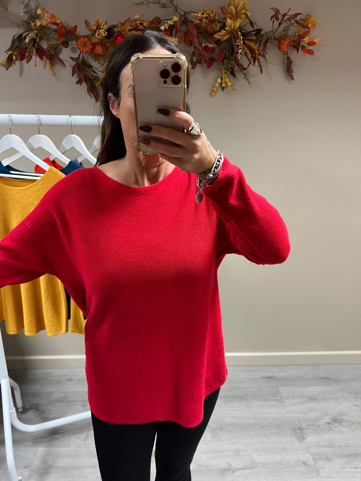Round Neck Classic Knit