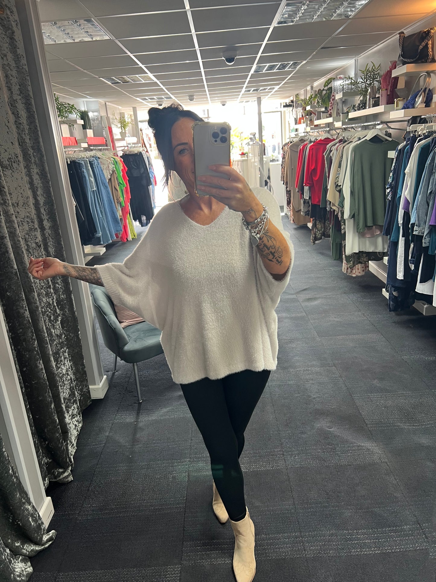 Fluffly V Neck Knit