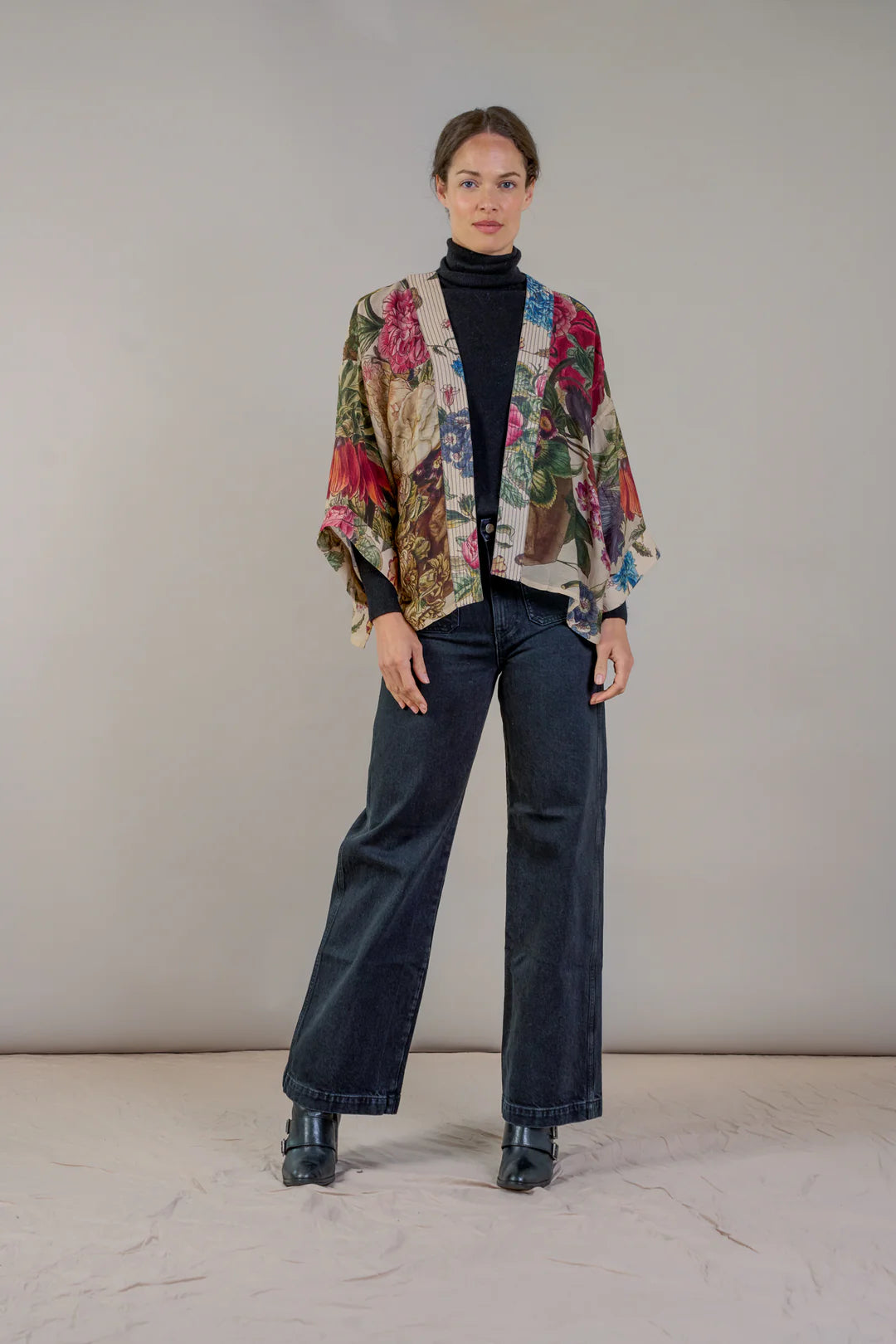 OHS Primula Stone Kimono