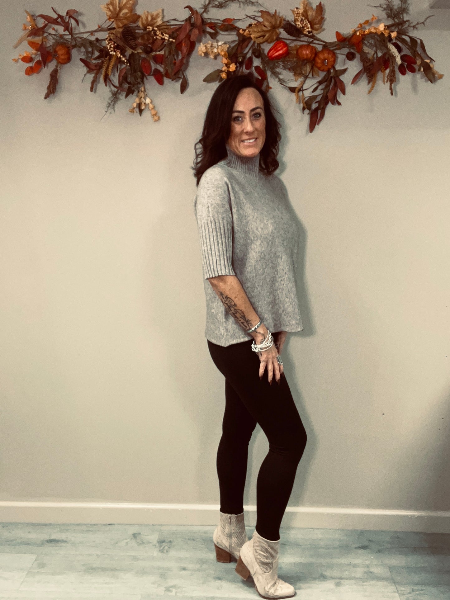 Turtle Neck Half Sleeve Knit