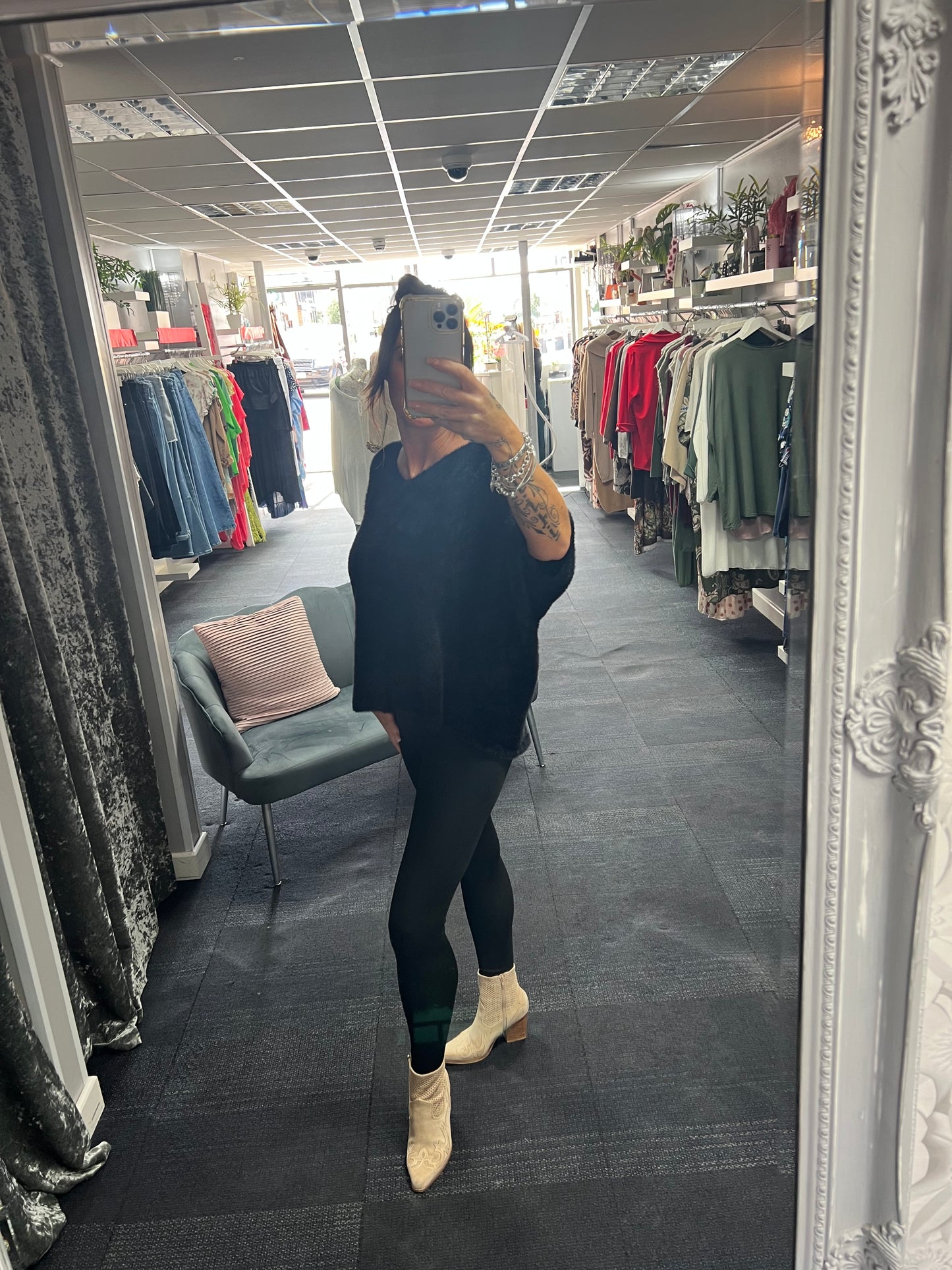 Fluffly V Neck Knit