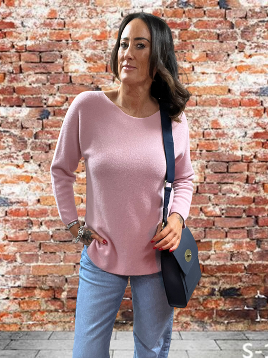 Round Neck Classic Knit