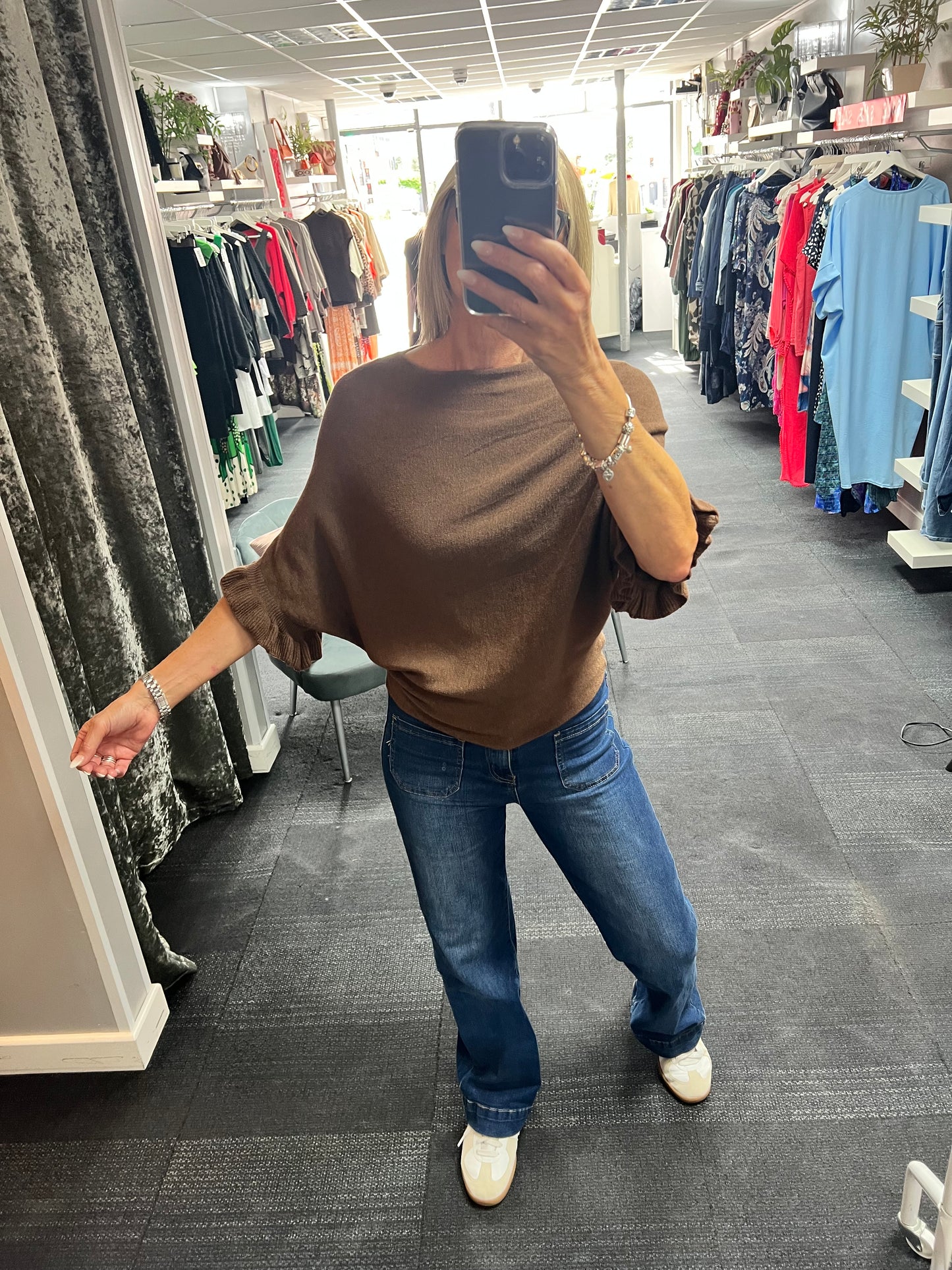 Frill Sleeve Knit